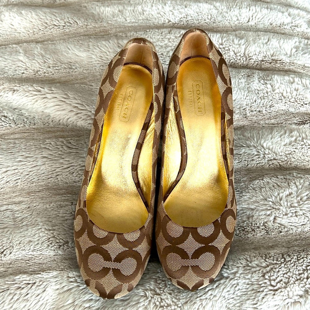 Coach Clog Style Pump